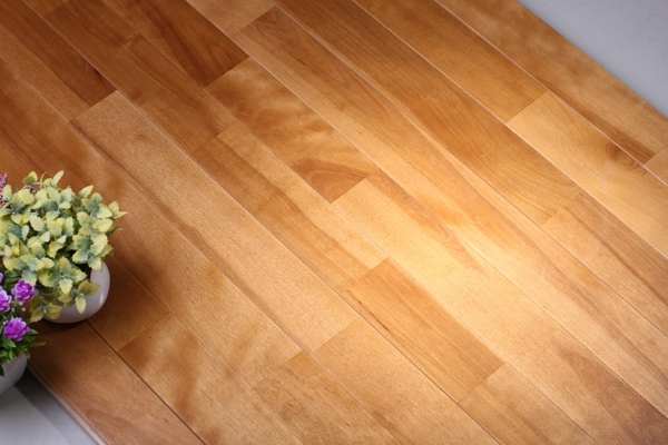 莊河運(yùn)動木地板廠家