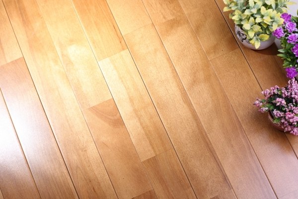 密山運(yùn)動木地板施工